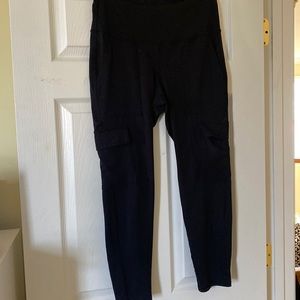 Black Leggings With Pockets